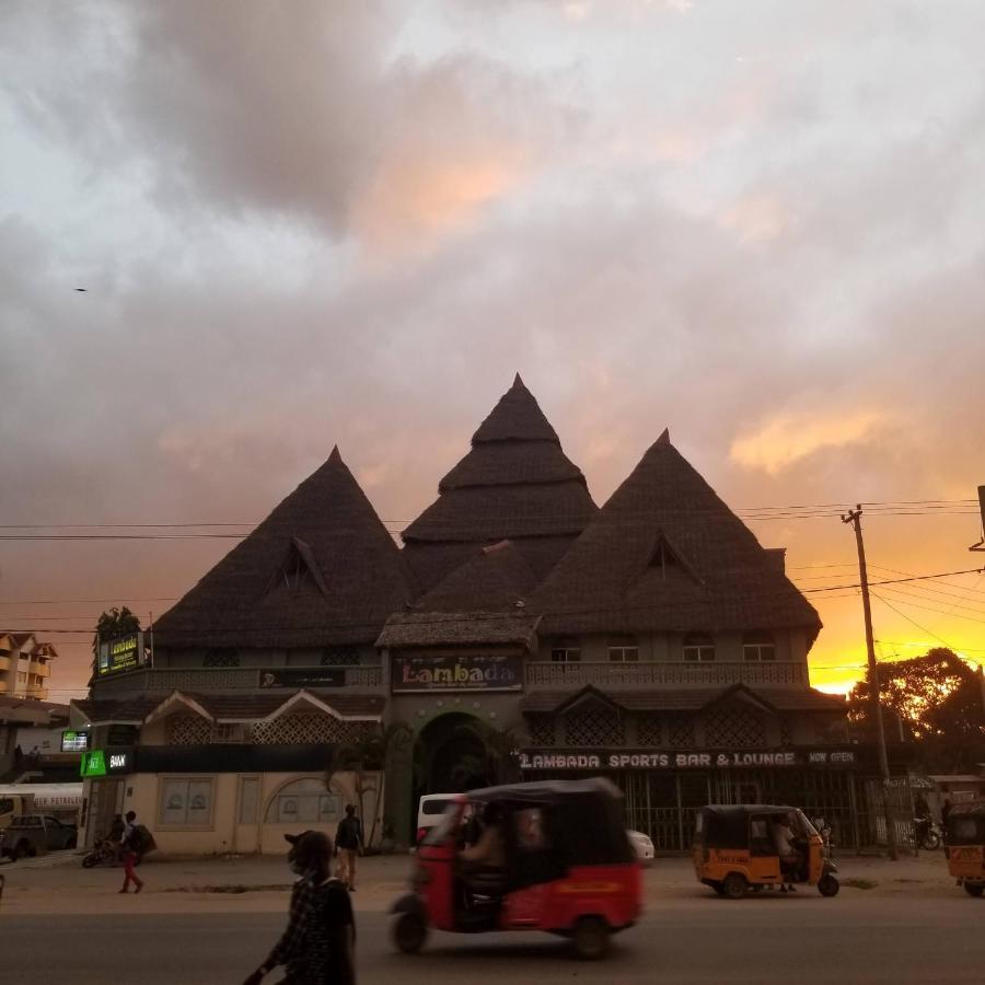 Lambada Holiday Resort Mombasa 음트와파 외부 사진
